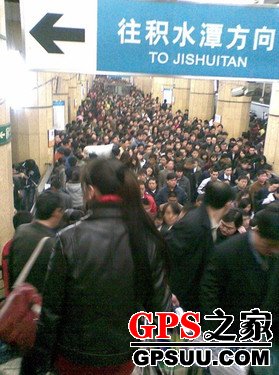 道路堵车早知道 任我游1300T网友实测 